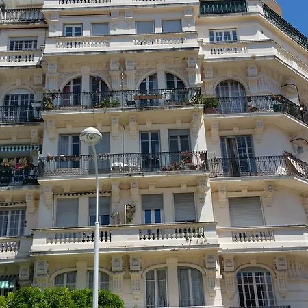 Palais Bellevue *